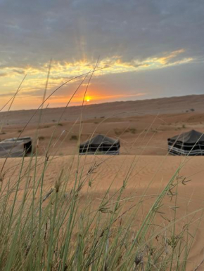 Golden dune Bedouin camp